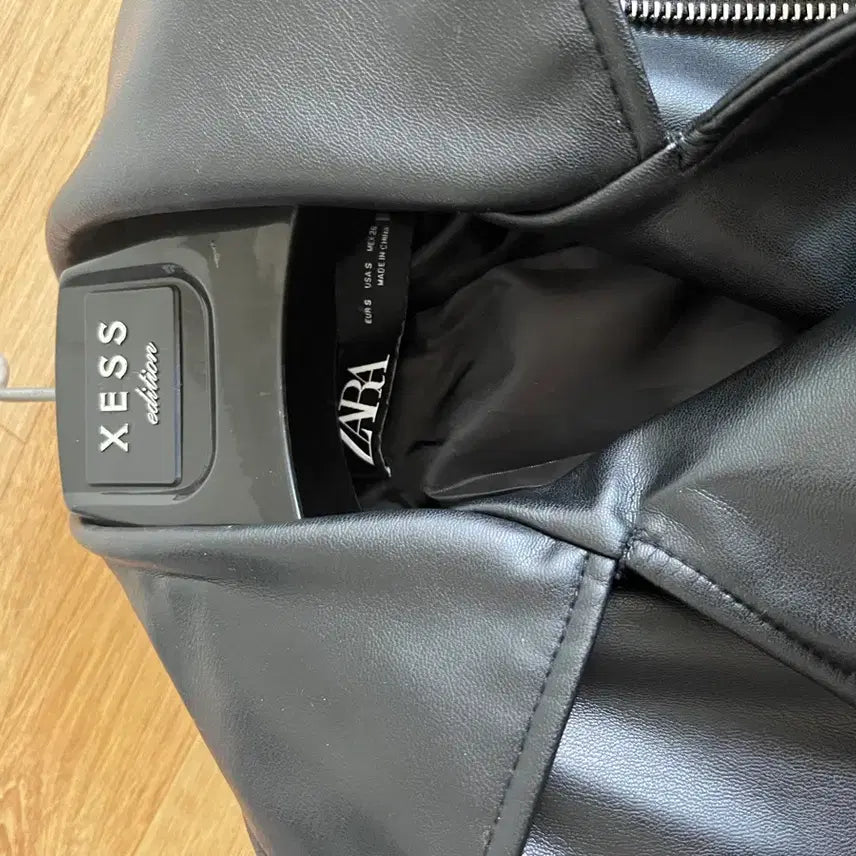 [SOLD OUT] 자라 블랙 레더 라이더 자켓