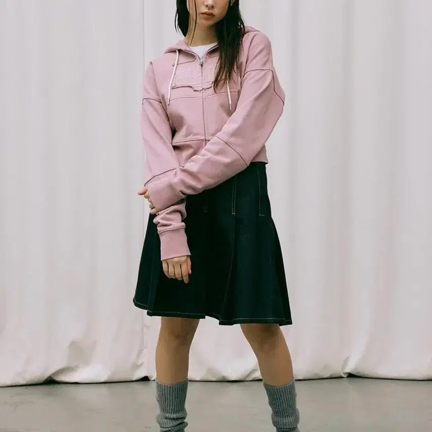 [BUNJANG] 마리떼W CLASSIC LOGO CROP HOODIE ZIPUP / 마리떼W CLASSIC LOGO CROP HOODIE ZIPUP