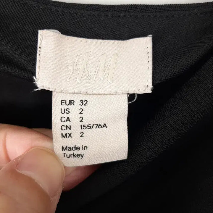 [BUNJANG] H&amp;M 끈포인트 민소매원피스 / H&amp;M 끈포인트 민소매원피스