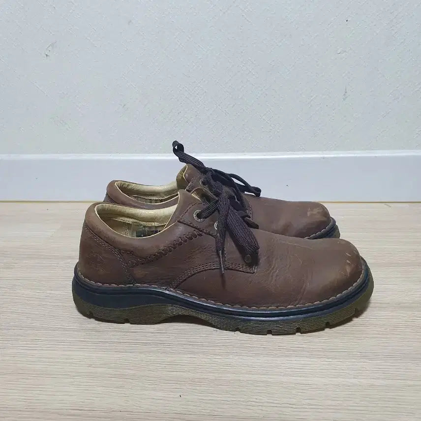 [SOLD OUT] 닥터마틴 브라운 빈티지 로퍼 270