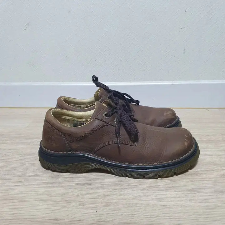 [SOLD OUT] 닥터마틴 브라운 빈티지 로퍼 270