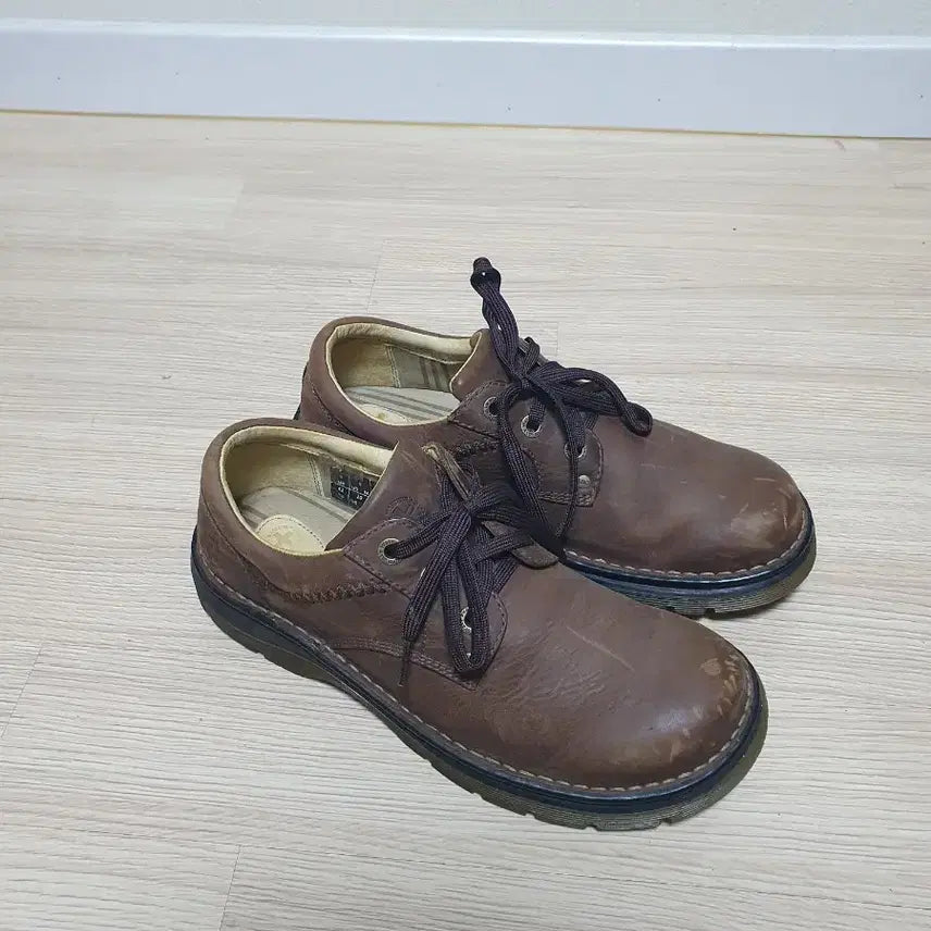 [SOLD OUT] 닥터마틴 브라운 빈티지 로퍼 270