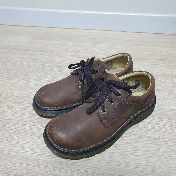 [SOLD OUT] 닥터마틴 브라운 빈티지 로퍼 270