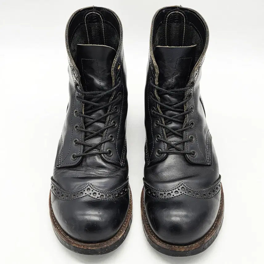 [BUNJANG] Red Wing 8126 Iron Ranger Black Brogue Shoes (275) / 레드윙 8126 아이언레인저 블랙 브로그 (275)
