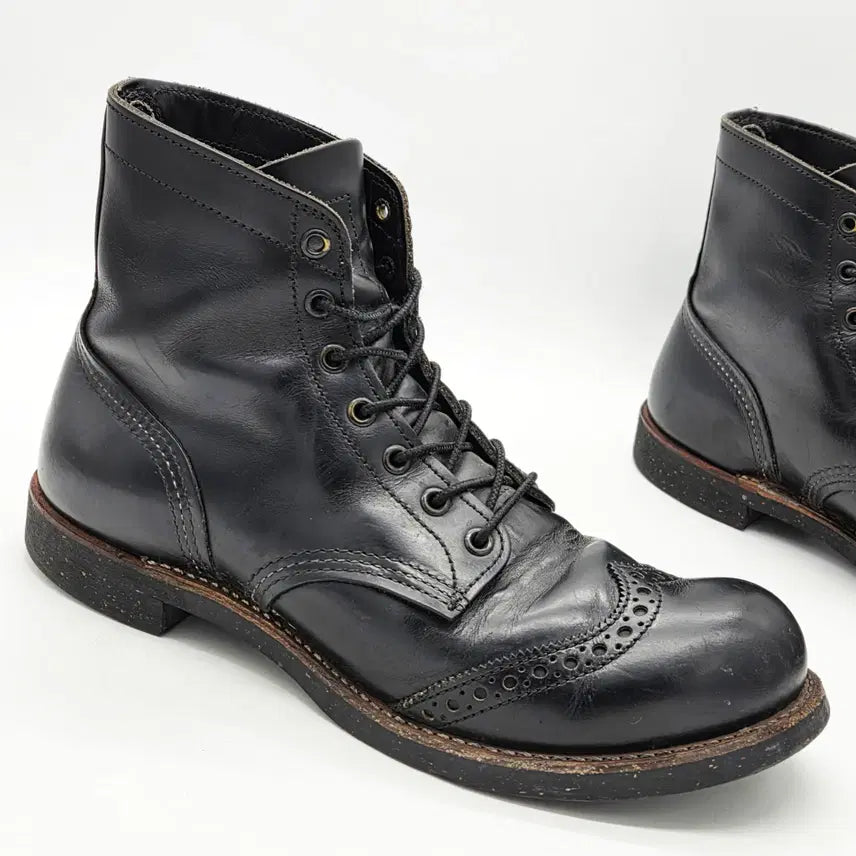 [BUNJANG] Red Wing 8126 Iron Ranger Black Brogue Shoes (275) / 레드윙 8126 아이언레인저 블랙 브로그 (275)
