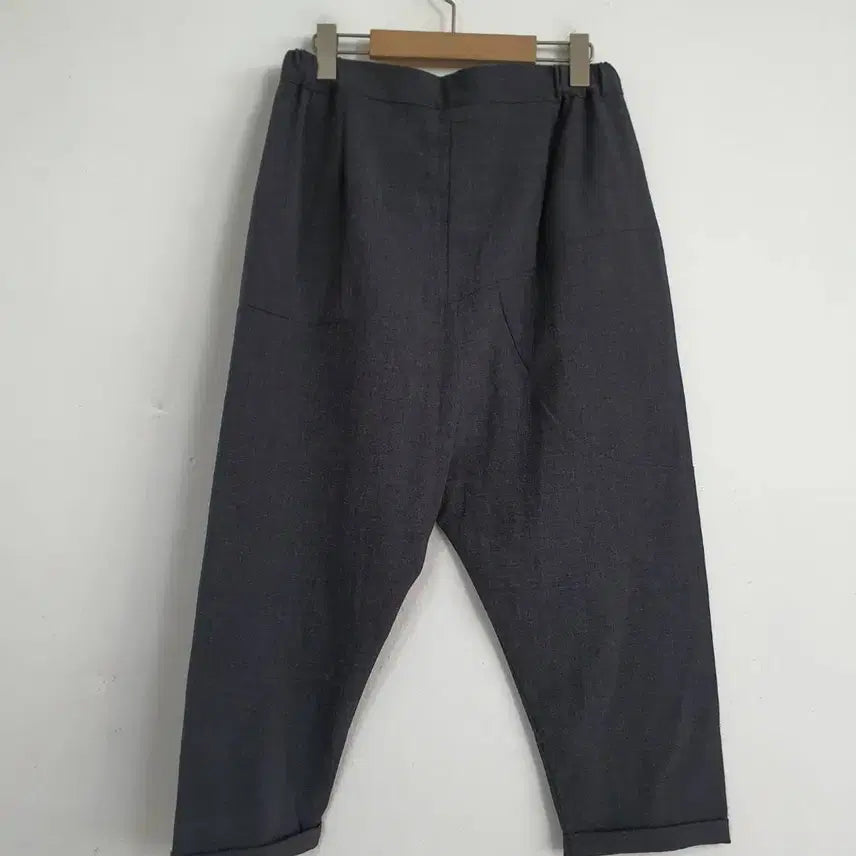 [SOLD OUT] cmcube 여성 미사용 그레이 배기핏 8부 바지 29-30