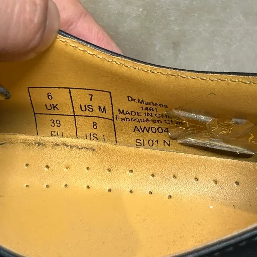 [BUNJANG] Dr. Martens 1461 Napa Black 3-Hole Shoes / 닥터마틴 1461 3홀 나파 블랙 (UK6 / 250