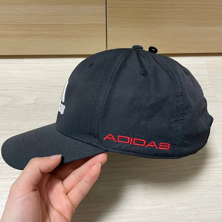 [BUNJANG] (새제품) 아디다스 골프웨어 볼캡 모자 블랙 / (새제품) 아디다스 골프웨어 볼캡 모자 블랙