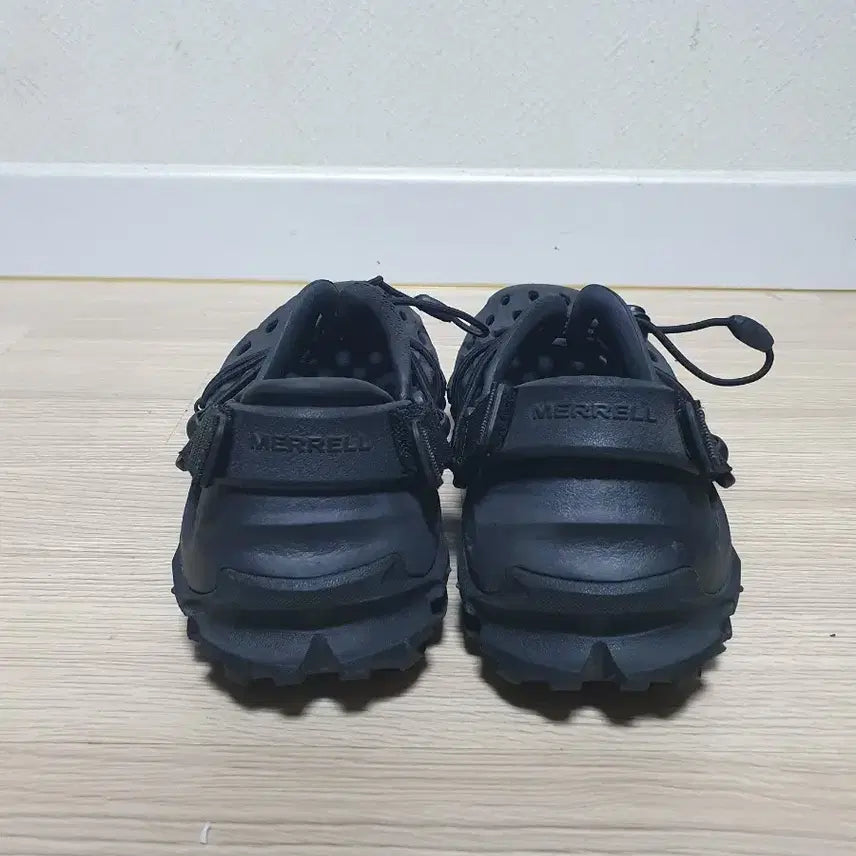 [SOLD OUT] 머렐 하이드로 목 AT 케이지 샌들 240