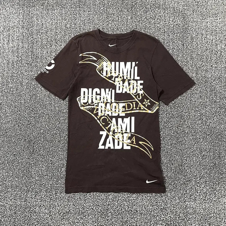 [BUNJANG] Nike Kobe Bryant Broken Not Beaten T-shirt / 빈티지9. 나이키 코비 브라이언트 브로큰 낫 비튼 반팔 티셔츠 펑크