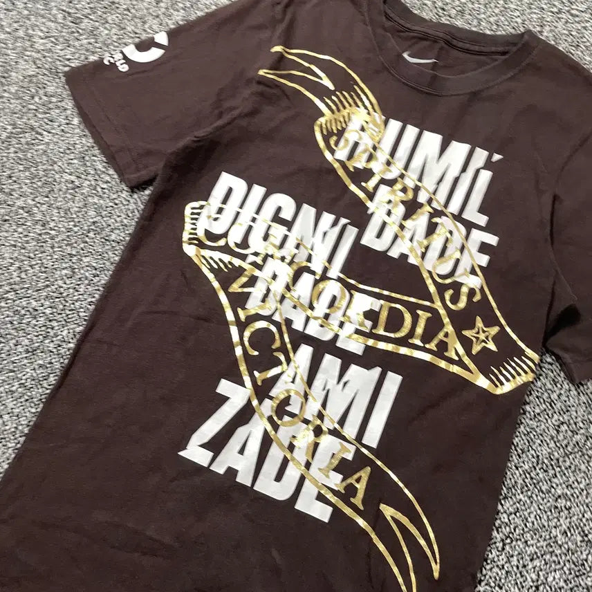 [BUNJANG] Nike Kobe Bryant Broken Not Beaten T-shirt / 빈티지9. 나이키 코비 브라이언트 브로큰 낫 비튼 반팔 티셔츠 펑크