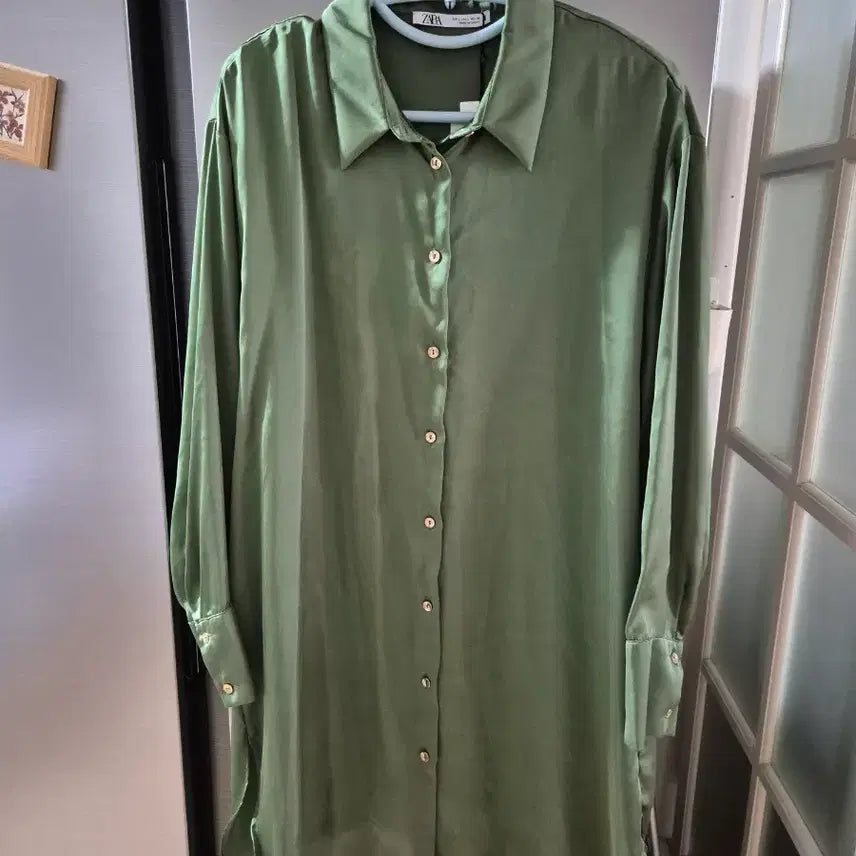 [BUNJANG] ZARA Satin Long Shirt Dress (Olive Green) / [새상품] 자라(ZARA) 사틴 롱 셔츠 원피스 (올리브 그린)