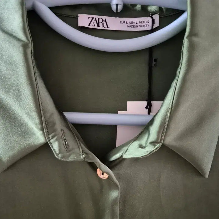 [BUNJANG] ZARA Satin Long Shirt Dress (Olive Green) / [새상품] 자라(ZARA) 사틴 롱 셔츠 원피스 (올리브 그린)