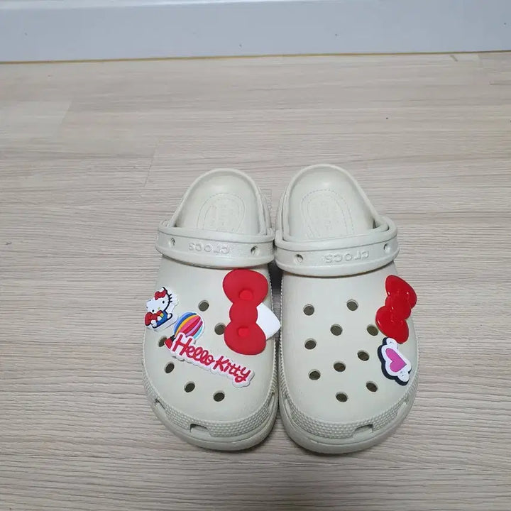 [BUNJANG] Crocs Classic Platform Sandals Slippers 240 / 크록스 클래식 플랫폼 샌들 슬리퍼 240