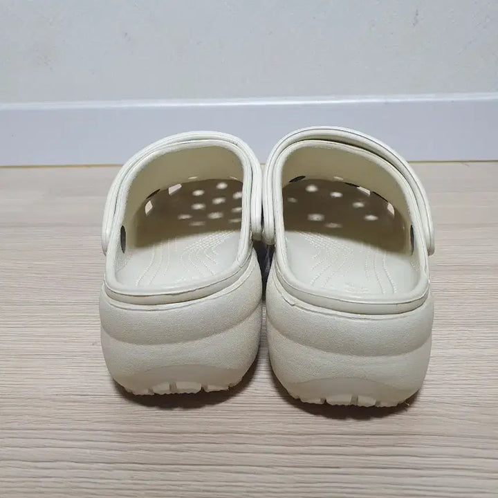 [BUNJANG] Crocs Classic Platform Sandals Slippers 240 / 크록스 클래식 플랫폼 샌들 슬리퍼 240