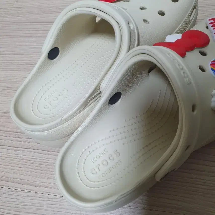 [BUNJANG] Crocs Classic Platform Sandals Slippers 240 / 크록스 클래식 플랫폼 샌들 슬리퍼 240