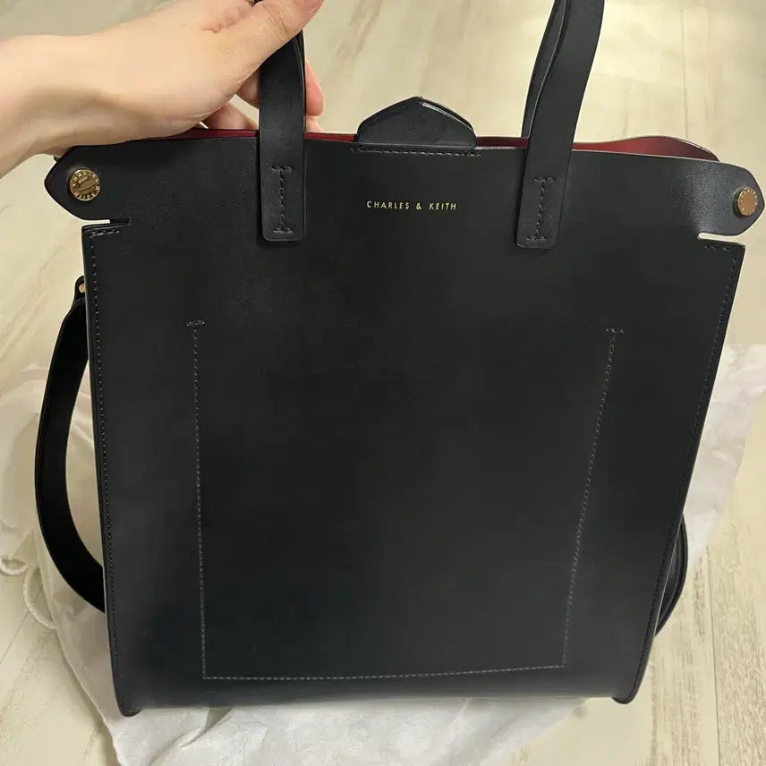 [BUNJANG] Charles &amp; Keith Black Tote Shoulder Bag / 찰스앤키스 블랙 토트백 숄더백