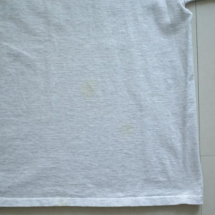 [BUNJANG] GRIBBLE Loyola University MOM Print Single Stitch T-shirt / 90s USA 로욜라대 MOM 프린팅 싱글스티치 티셔츠