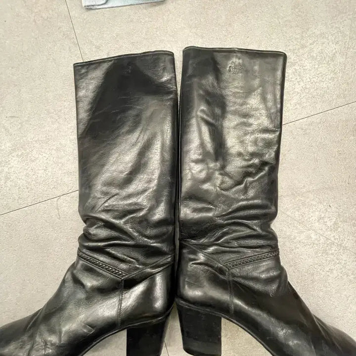 [BUNJANG] Celine Boots (Size 38) / 셀린 부츠(38)