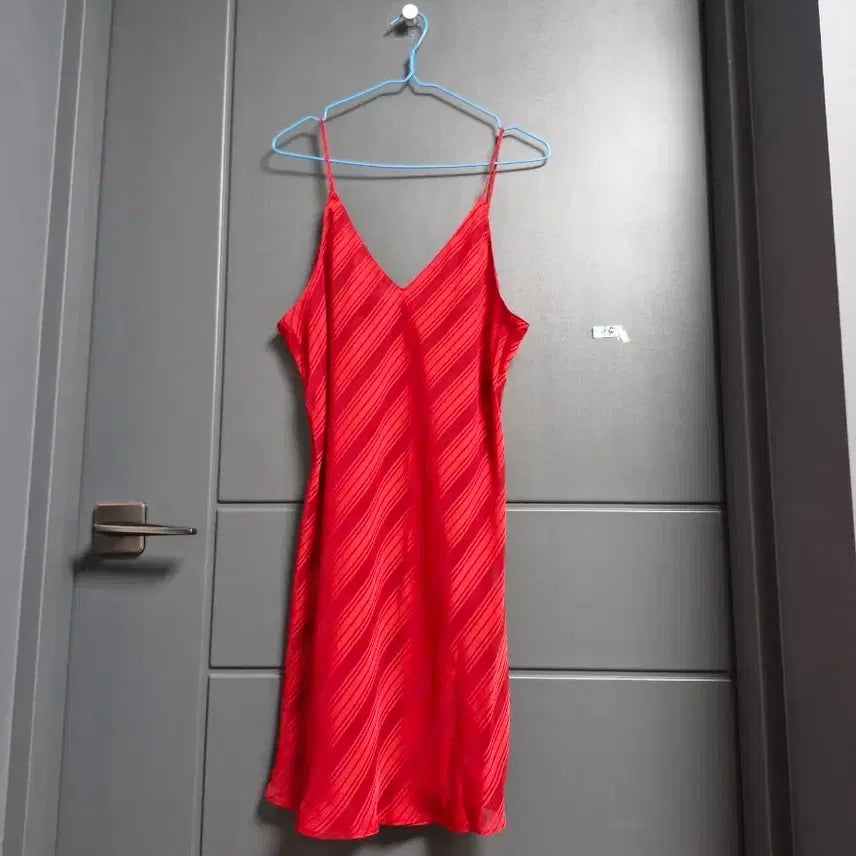 [BUNJANG] Taepyeongyang Red Stripe Slip 95 / 태평양 레드 스트라이프 슬립  95. 새상품.   85