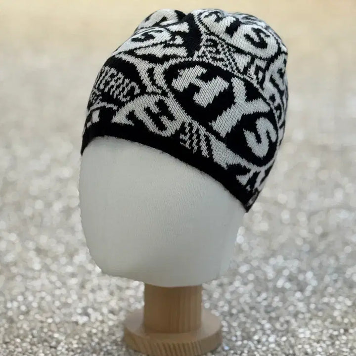 [BUNJANG] Hysteric Glamour Beanie / 히스테릭 글래머 비니