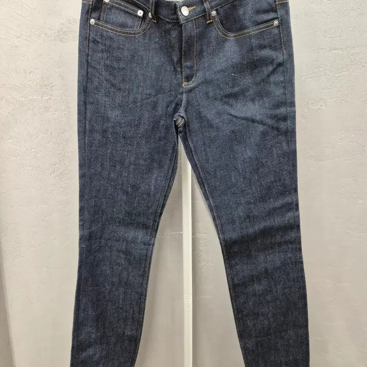 [BUNJANG] A.P.C. Jean Moulant Denim Pants / A.P.C. 장 모울랑 데님 팬츠 27