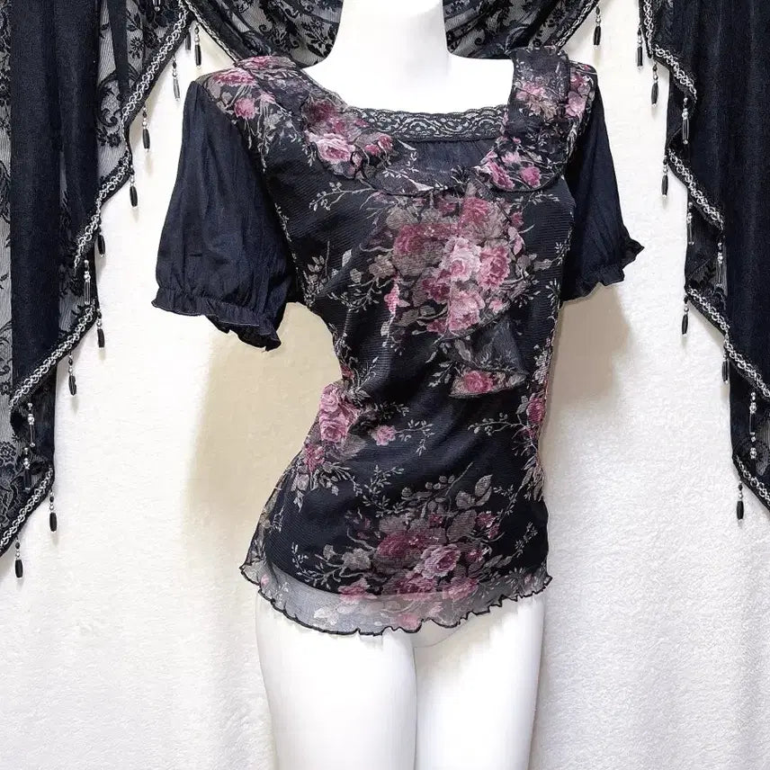[BUNJANG] Romantic Gothic Oriental Dark Fairy Lace Top / 로맨틱고딕 오리엔탈 다크페어리 플라워 레이스 반팔탑 히메카지 갸루 핀터