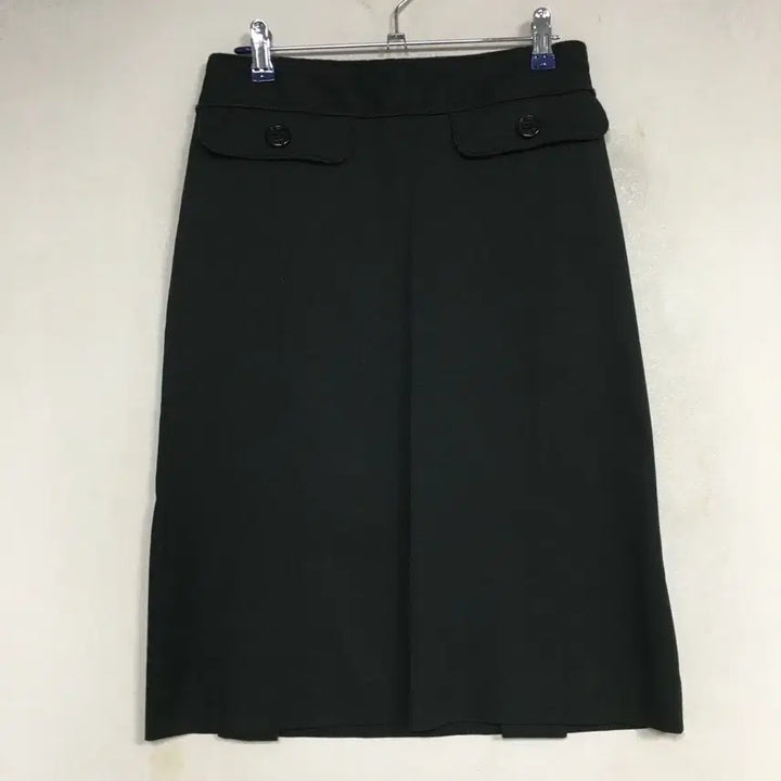 [BUNJANG] Burberry Simple Black Midi Skirt / 버버리 정품 심플 스커트 27