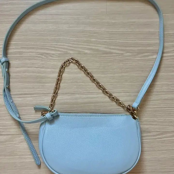 [BUNJANG] Mango Baguette Shoulder Bag / Mango 바게트 숄더백