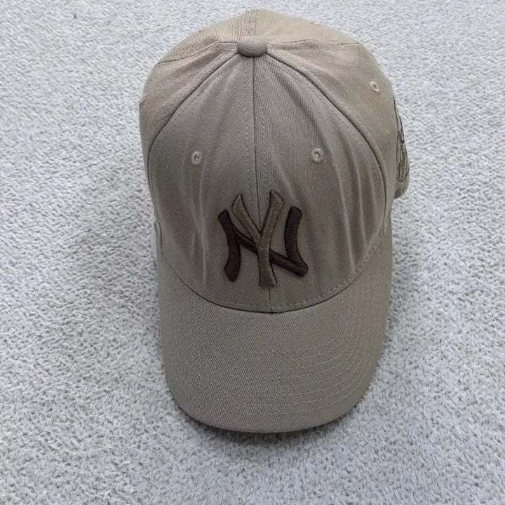 [BUNJANG] S-M MLB New York Yankees Logo Ball Cap / S-M MLB 뉴욕양키스 로고 볼캡 0424E