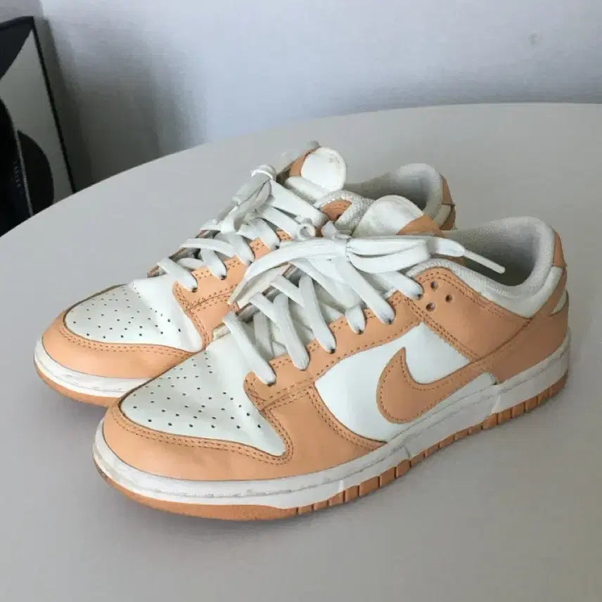 [BUNJANG] Nike Dunk Low Sneakers 240 / 나이키 덩크 로우 운동화 240