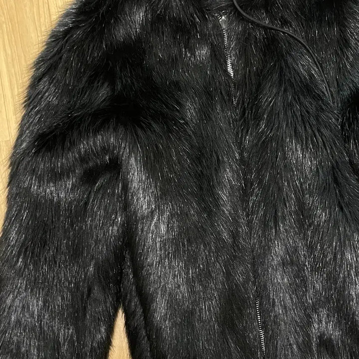 [BUNJANG] Openywy Reversible Faux Fur Hood Jacket / [오픈와이와이] REVERSIBLE FAUX FUR HOOD JACKET