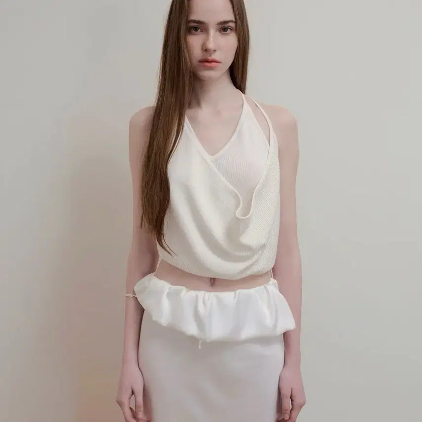[BUNJANG] Aopt Layered Halterneck Knit Top / 아옵트 레이어드 홀터넥 스프링썸머 니트