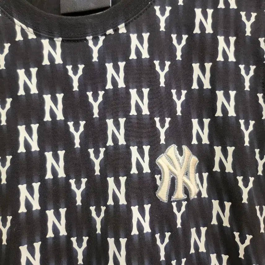 [SOLD OUT] MLB 뉴욕 양키스 반팔 원피스