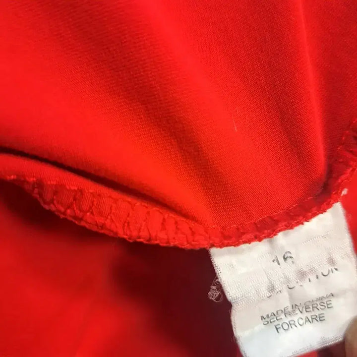 [BUNJANG] Emporio Armani 1982 Red T-shirt / 엠포리오 아르마니 반팔 티셔츠 레드 1982
