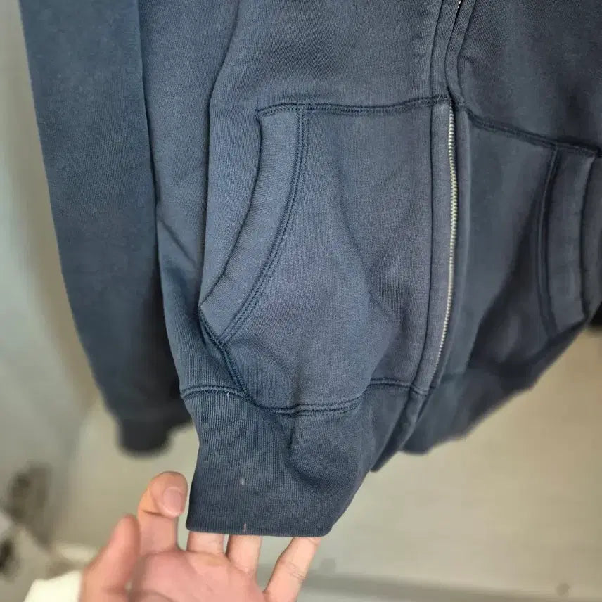 [SOLD OUT] 버버리 클라렌든 체크 후드집업 네이비