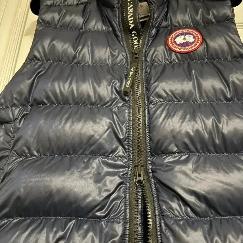 [BUNJANG] Canada Goose Vest Navy Blue / 급쳐분 (정품) 새상품 급 캐나다구스 패딩 조끼