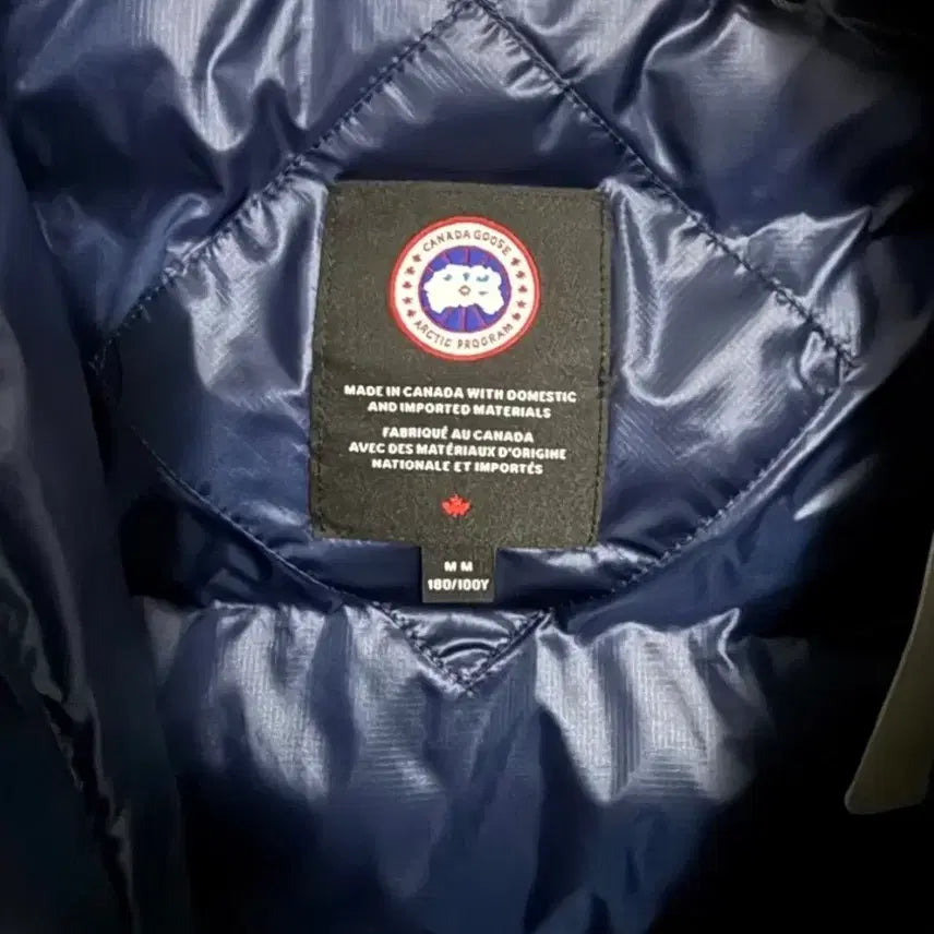 [BUNJANG] Canada Goose Vest Navy Blue / 급쳐분 (정품) 새상품 급 캐나다구스 패딩 조끼