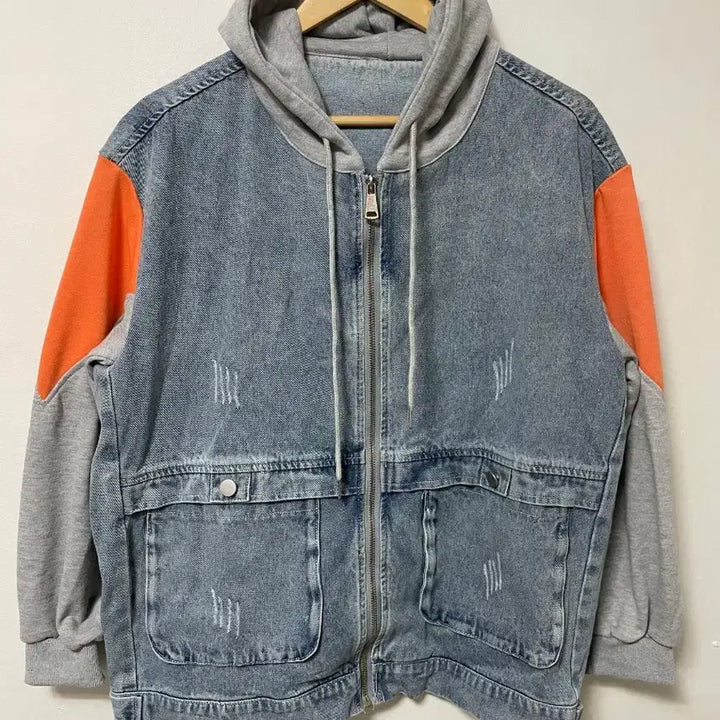 [BUNJANG] Color-Block Loose Fit Hooded Denim Jacket / Free 배색 루즈핏 후드 청자켓