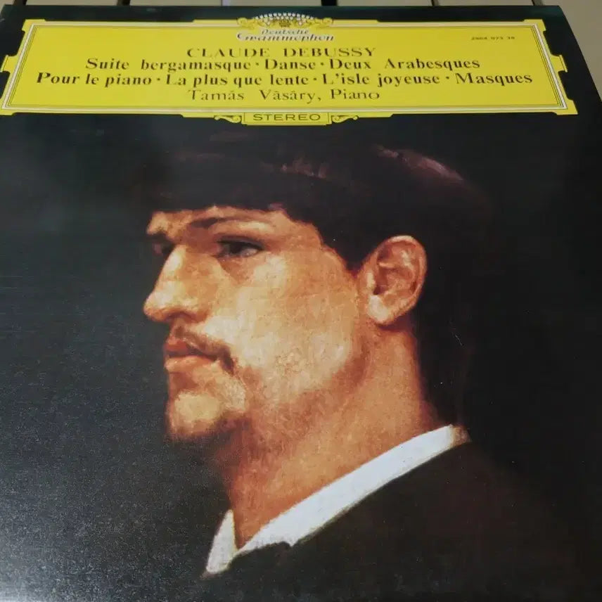 [BUNJANG] Tamás Vásáry Plays Debussy Piano Works LP / 클로드 드뷔시의 피아노곡들을 타마스 바사리의 연주로 감상할 수 있는 LP