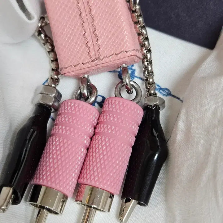 [BUNJANG] Prada Robot Keyring / 정품 > 프라다 핑크 로봇 키링