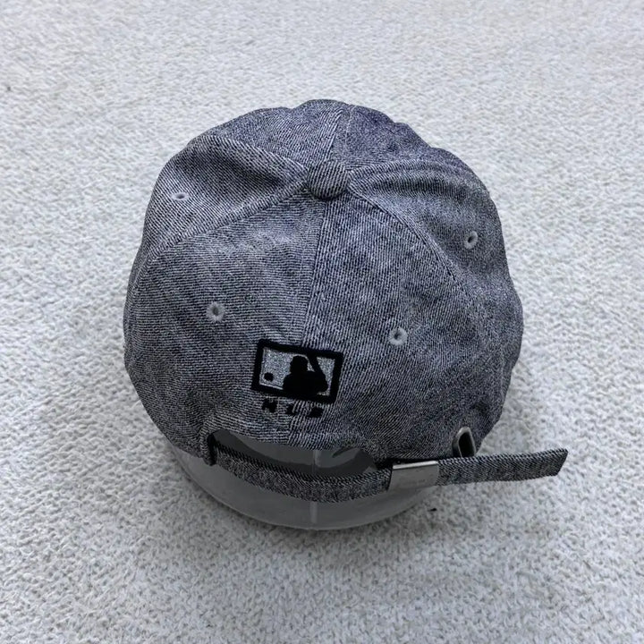 [BUNJANG] MLB New York Yankees Logo Color Block Baseball Cap / F MLB 뉴욕양키스 로고 배색 볼캡 0424E