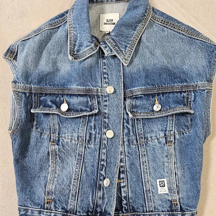 [BUNJANG] S.JYP Collection Denim Vest / 데님조끼