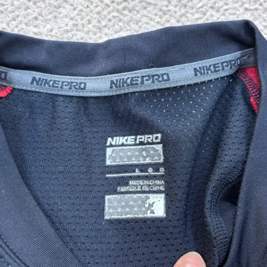 [BUNJANG] Nike Pro Dri-FIT Long Sleeve T-Shirt / L 나이키 프로 드라이핏 긴팔 티셔츠 0424E