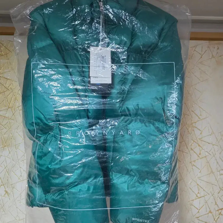 [BUNJANG] Brown Yak Detachable Down Padding Size 4 (100) / 새상품 브라운야드 디테처블 다운 패딩 사이즈 4 100안전결제해주시면
