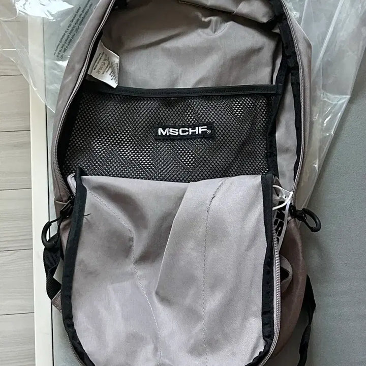 [SOLD OUT] 미스치프 롬버스 백팩 핑크 가방 새상품