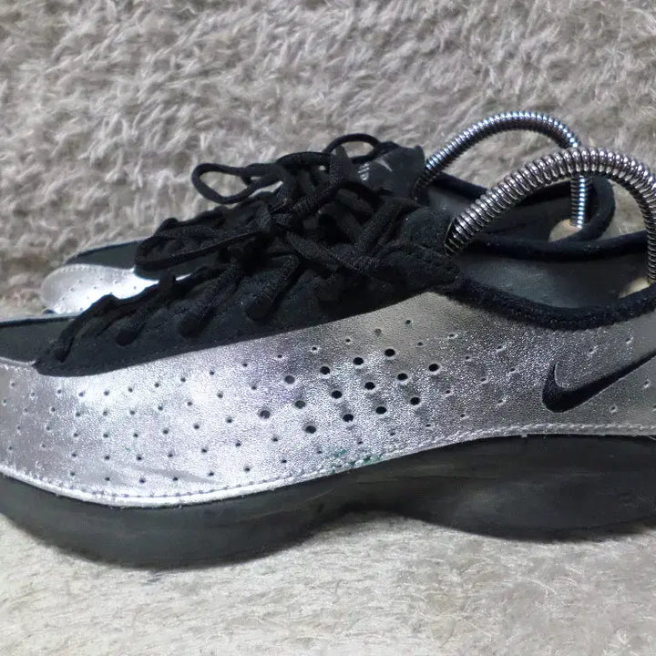 [BUNJANG] Nike Air Superfly Silver Sneakers (Women&
