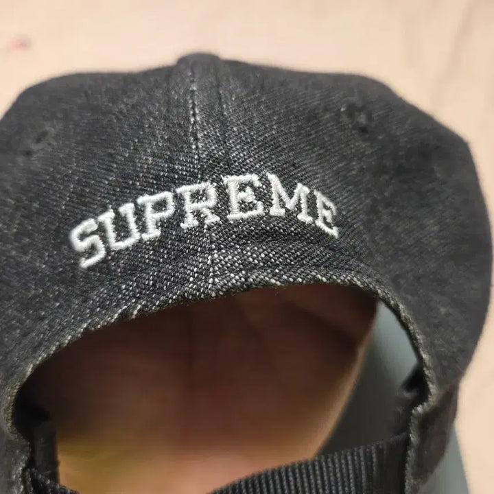 [BUNJANG] Supreme Cordura Denim Small Box 6-Panel Cap / 슈프림 코듀라 데님 스몰 박스 6-패널 블랙