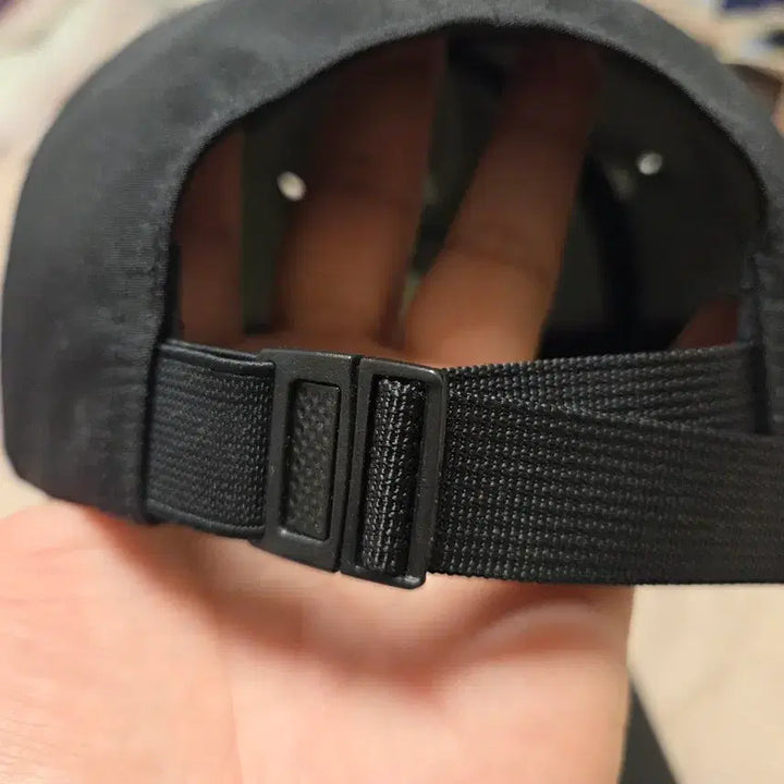 [BUNJANG] Supreme x The North Face Split 6-Panel Cap / 슈프림 x 노스페이스 스플릿 6-패널 블랙