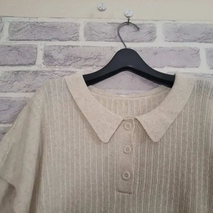[BUNJANG] Attitude Ivory Short Sleeve Knit Polo Shirt / 앤니튜드 아이보리 반팔 카라넥 니트88/알뜰한여우
